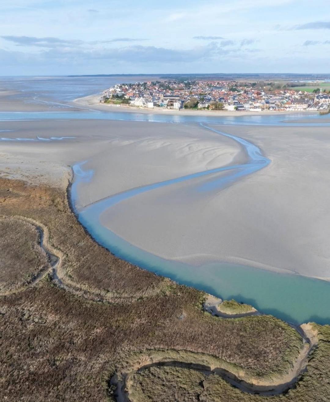 Les Nids De La Baie Favières Exterior foto